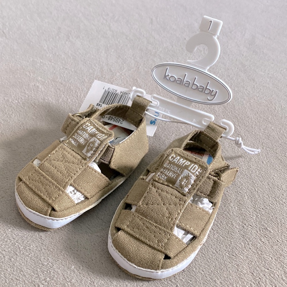 NWT Toys R US Koala Kids Baby Boy's Textile Khaki Sandals Tan Shoes Size 1 !!